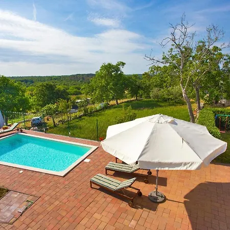Ferienhaus Elvis, Village Kujici Hreljići