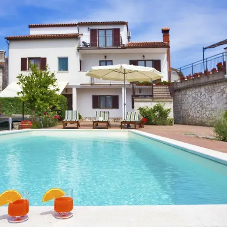 Ferienhaus Elvis, Village Kujici Hreljići