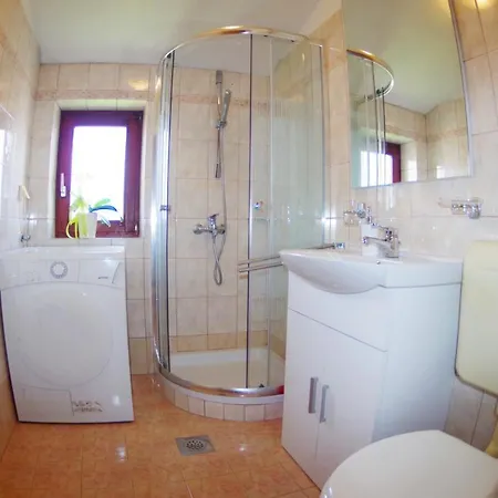 Ferienhaus Elvis, Village Kujici